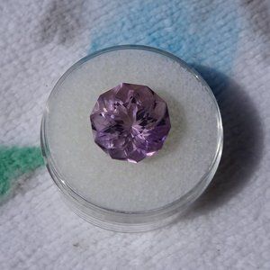 Round cut purple quartz stone
